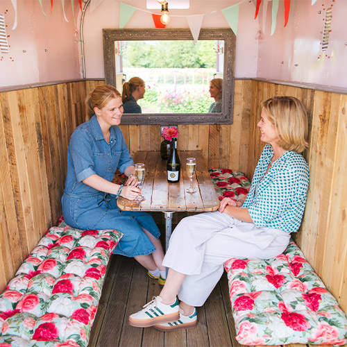 Wychbold: Flora Fields Horsebox Hire 2025